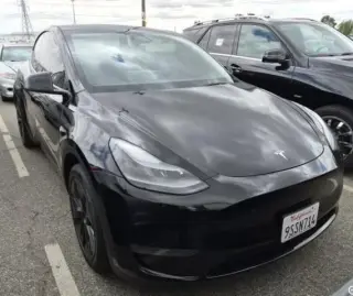 Tesla Model Y 2025 Long Range 4dr Crossover