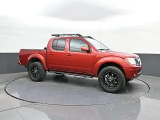 Nissan Frontier 2013 4x4 S 4dr Crew Cab 5 ft. SB Pickup 6M