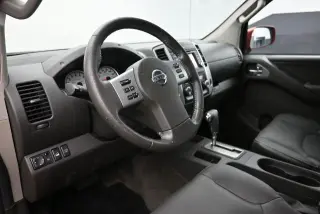 Nissan Frontier 2013 4x4 S 4dr Crew Cab 5 ft. SB Pickup 6M