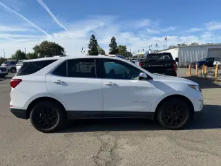 Chevrolet Equinox 2018 4x4 LT 4dr SUV w/1LT