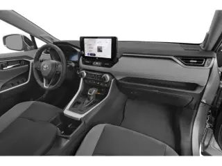 Toyota RAV4 2025 XLE 4dr SUV