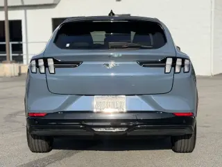Ford Mustang Mach-E 2023 Premium 4dr SUV