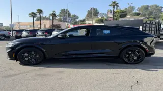 Ford Mustang Mach-E 2023 AWD Premium 4dr SUV