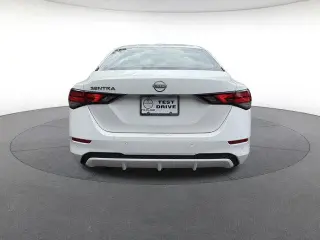 Nissan Sentra 2025 SV 4dr Sedan