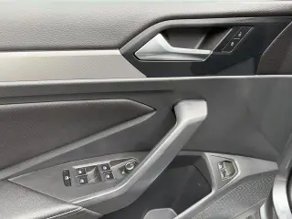 Volkswagen Jetta 2024 S 4dr Sedan 8A