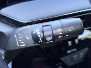 Nissan Kicks 2025 AWD SR 4dr Crossover