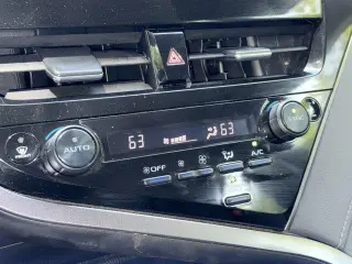 Toyota Camry 2024 LE 4dr Sedan