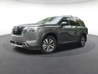 Nissan Pathfinder 2025 SL 4dr SUV
