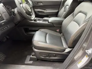 Nissan Pathfinder 2025 SL 4dr SUV