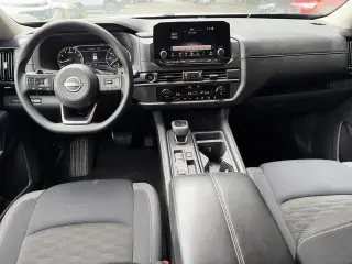Nissan Pathfinder 2025 S 4dr SUV