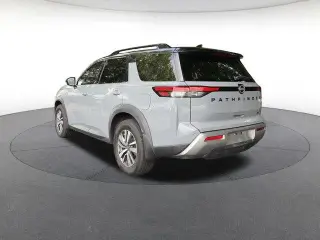 Nissan Pathfinder 2024 SL 4dr SUV
