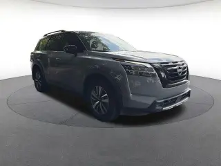 Nissan Pathfinder 2024 SL 4dr SUV