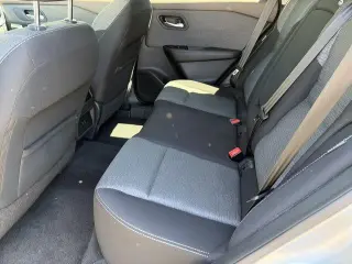 Nissan Rogue 2022 AWD SV 4dr Crossover