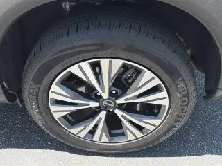 Nissan Rogue 2022 AWD SV 4dr Crossover