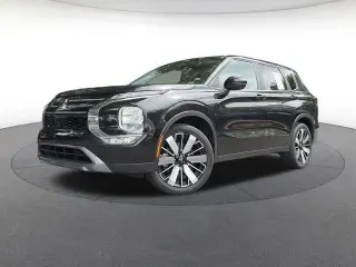 Mitsubishi Outlander 2025 SE 4dr SUV