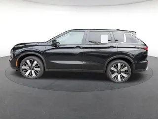 Mitsubishi Outlander 2025 SE 4dr SUV