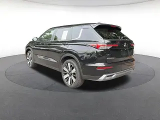 Mitsubishi Outlander 2025 SE 4dr SUV