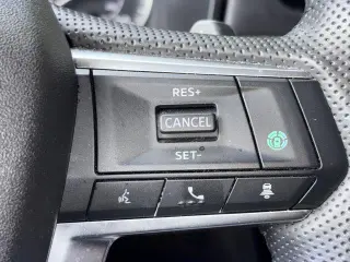 Mitsubishi Outlander 2025 SE 4dr SUV