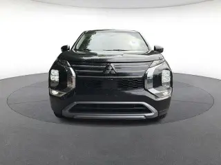 Mitsubishi Outlander 2025 SE 4dr SUV