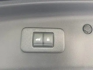 Nissan Armada 2022 4x4 SL 4dr SUV