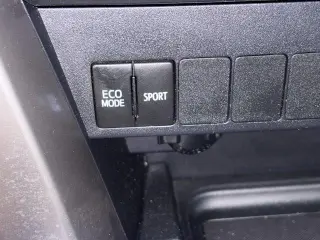 Toyota RAV4 2018 XLE 4dr SUV