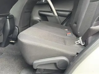 Toyota RAV4 2018 XLE 4dr SUV