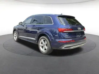 Audi Q7 2022 AWD quattro Premium 55 TFSI 4dr SUV