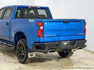 Chevrolet Silverado 1500 2023 4x4 Custom Trail Boss 4dr Crew Cab 5.8 ft. SB