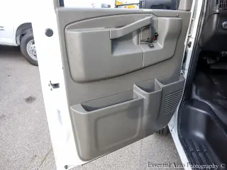 GMC Savana 2022 3500 2dr 177 in. WB Cutaway Chassis