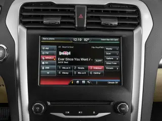 Ford Fusion Energi 2016 SE Luxury 4dr Sedan