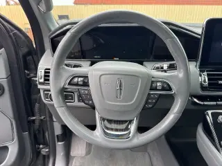 Lincoln Navigator 2018 4x4 Reserve 4dr SUV