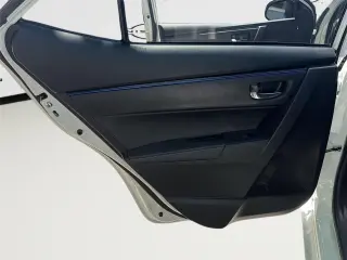 Toyota Corolla 2017 SE 4dr Sedan 6M