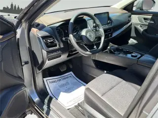 Nissan Rogue 2021 AWD SV 4dr Crossover