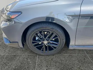 Toyota Camry 2025