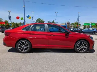 Volkswagen Jetta 2025 Sport 4dr Sedan