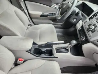 Honda Civic 2012 LX 4dr Sedan 5A