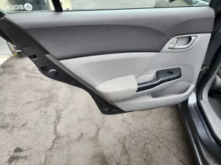 Honda Civic 2012 LX 4dr Sedan 5A