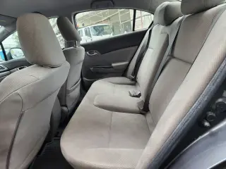 Honda Civic 2012 LX 4dr Sedan 5A