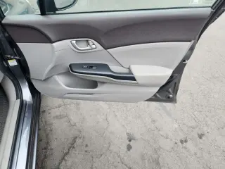 Honda Civic 2012 LX 4dr Sedan 5A