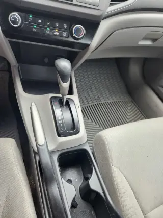 Honda Civic 2012 LX 4dr Sedan 5A