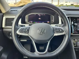 Volkswagen Atlas 2022 AWD V6 SE 4Motion 4dr SUV w/Technology