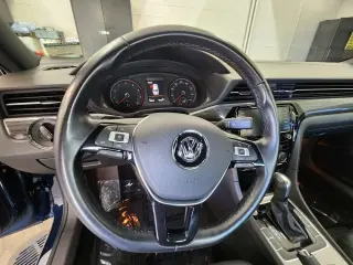 Volkswagen Passat 2021 R-Line 4dr Sedan