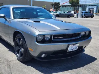 Dodge Challenger 2012 SXT 2dr Coupe