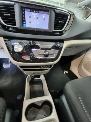 Chrysler Voyager 2023 LX 4dr Mini-Van