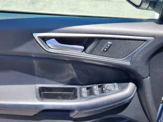 Ford Edge 2018 SEL 4dr Crossover
