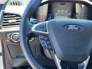 Ford Edge 2018 SEL 4dr Crossover