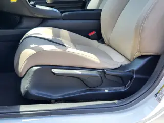 Honda Civic 2017 LX 4dr Sedan CVT