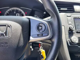 Honda Civic 2017 LX 4dr Sedan CVT