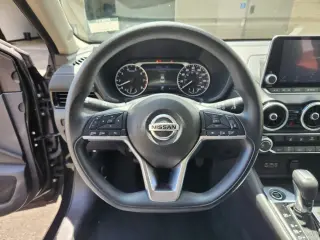 Nissan Sentra 2023 SV 4dr Sedan