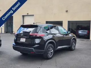 Nissan Rogue 2024 S 4dr Crossover